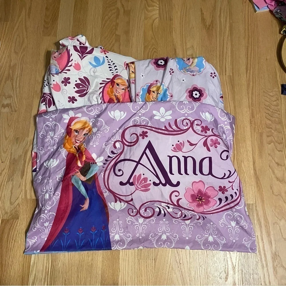 Disney Frozen Twin 2 Fitted Sheet Set W/ Pillow Cases Elsa Anna Purple Blue Pink